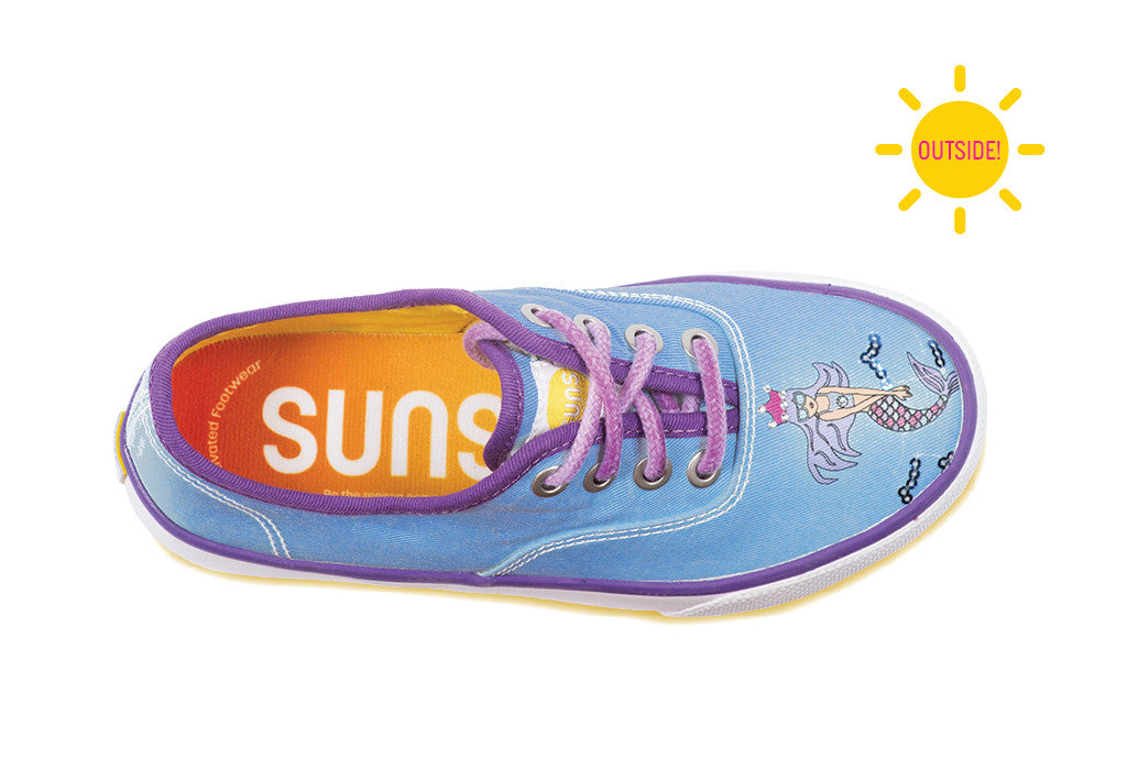 Girls casual sneakers with a mermaid that change color in the sun