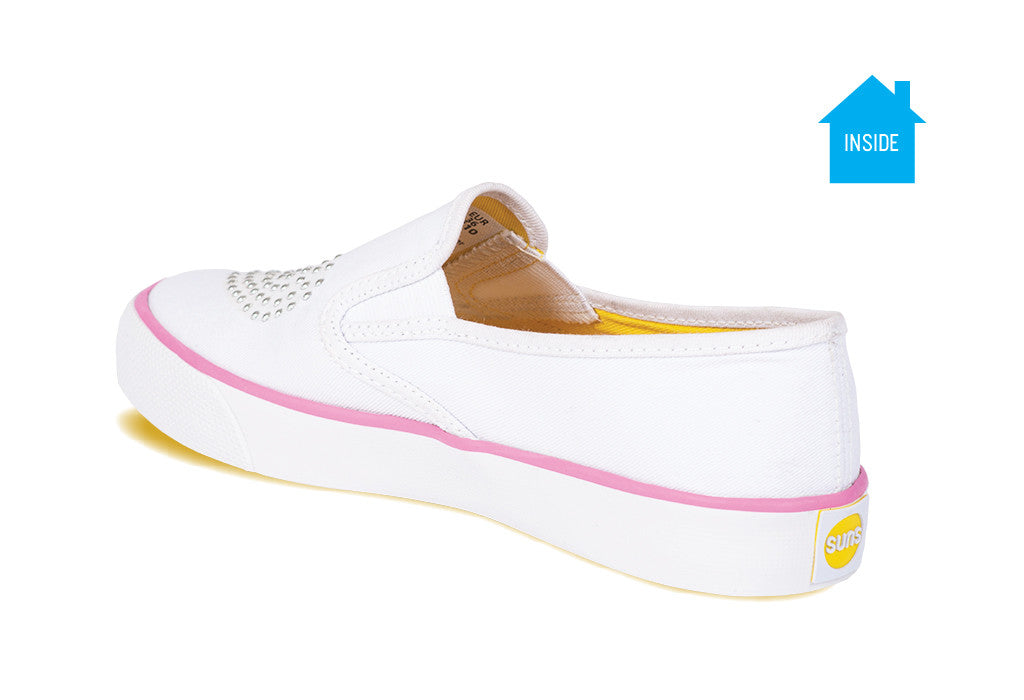 Womens casual slip-on sneaker with a pink heart that changes color in the sun